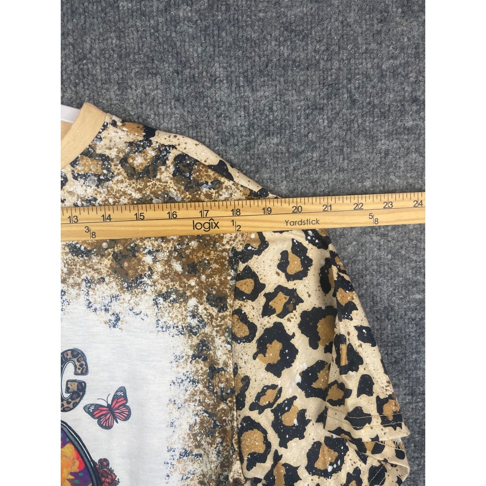 Graphic Tee Shirt & Hat Women's XL Tan Leopard Camping Is My Happy Place - Picture 7 of 13